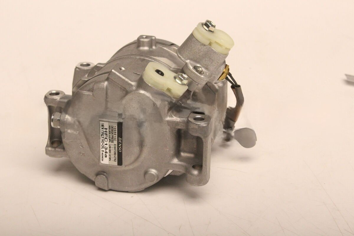 Toyota Compressor Assy 88320-0K550